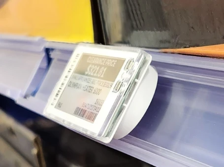 Cum se instalează etichetele electronice pentru rafturi?